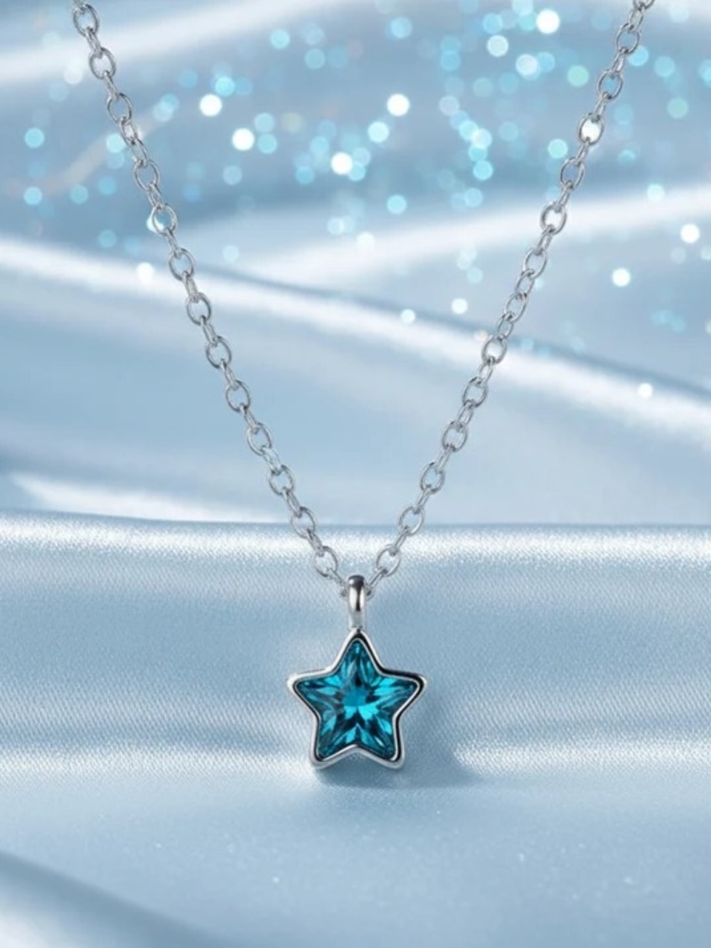 Blue Star Pendant Necklace - Sparkling Ocean Blue
